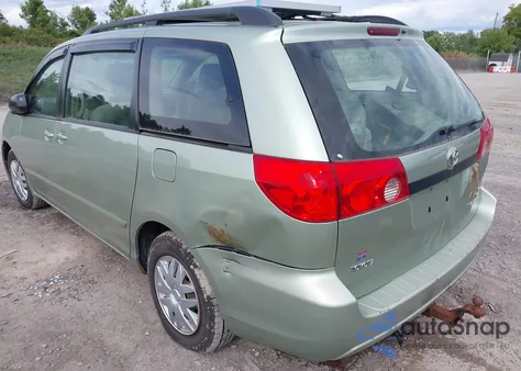 2010 Toyota Sienna Ce from USA, damaged, VIN 5TDKK4CCXAS297132